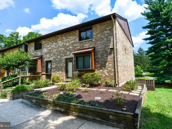 7015 Knighthood Ln, Columbia, MD 21045