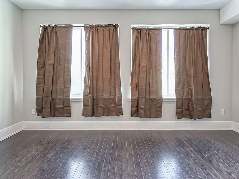 Large Sunny 3rd Bedroom