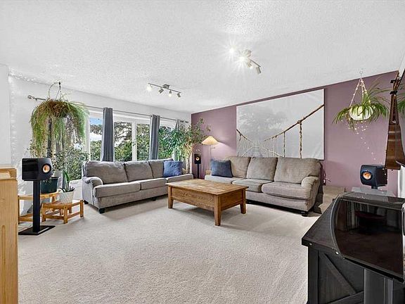 5th image of 63 Beaconsfield Way NW