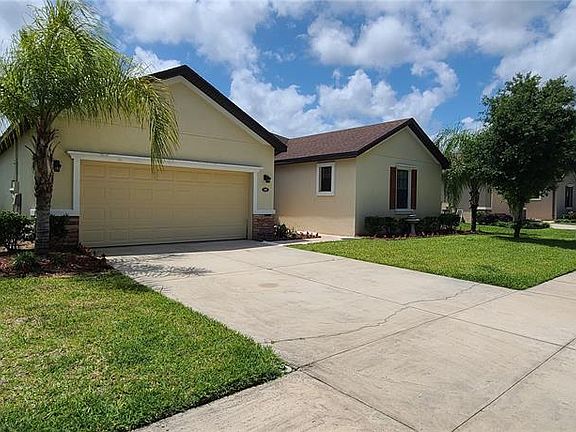 3rd image of 105 Tuscany Chase Dr