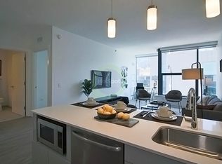 808 W Van Buren St #1/1, Chicago, IL 60607