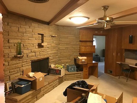 2nd image of 236 Center St