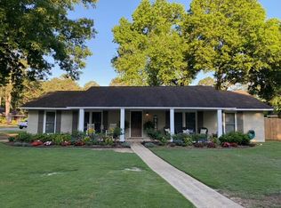 557 Chatsworth Dr, Montgomery, AL 36109