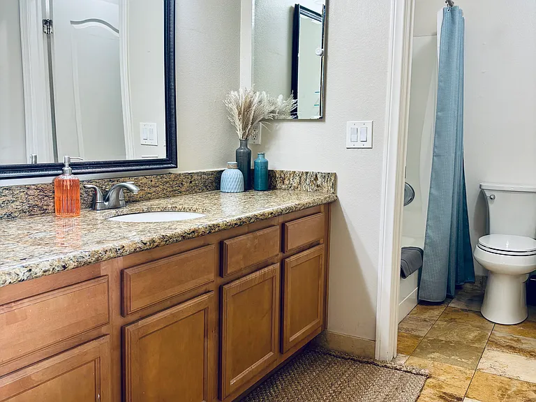 840 Turquoise St #111 — Photo 2