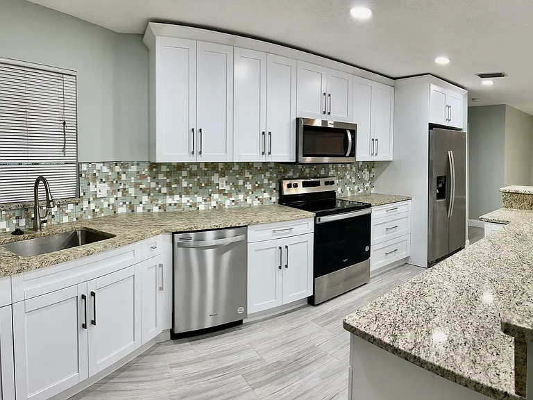 627 Alligator Dr — Photo 16