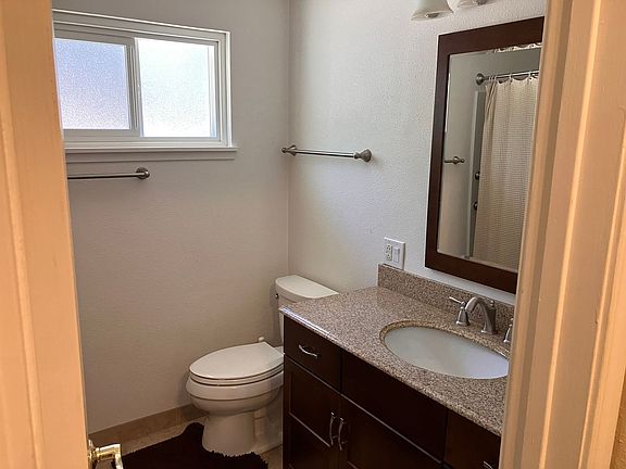 4th image of 2590 Humbolt St