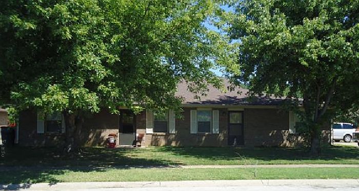 1st image of 3873 Benttree Dr APT 2