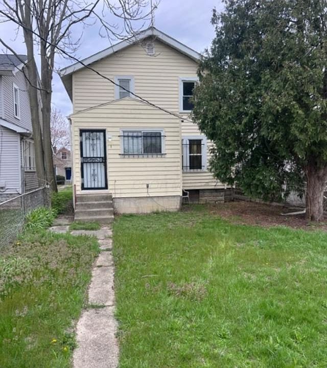 2nd image of 373 S Terrace Ave