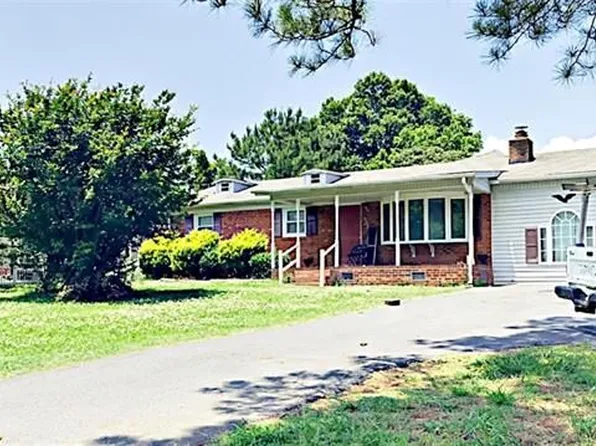 3525 Dogwood Ct, Salisbury, NC 28144
