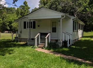 107 Music St N, Gretna, VA 24557