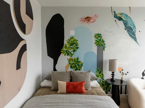 2385 3rd Avenue image 3 of 31