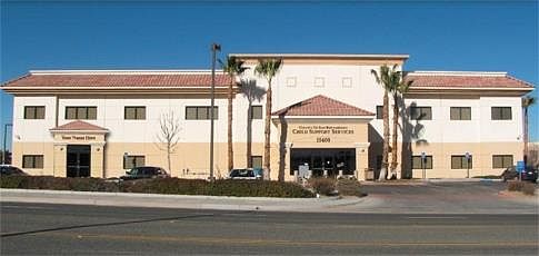 1st image of 15400 Civic Dr