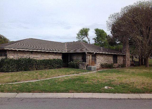 1st image of 361 Englewood Dr