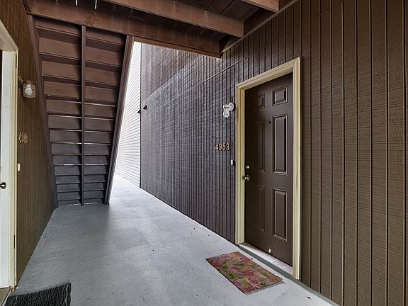 3rd image of 4953 Pine St NW #1