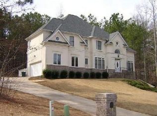 5135 Beechwood Forest Dr, Lithonia, GA 30038