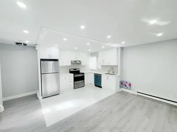 1055 Dundas St E #192, Mississauga, ON L4Y 3X6