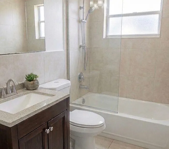 2730 Forest Hills Blvd #104 — Photo 10