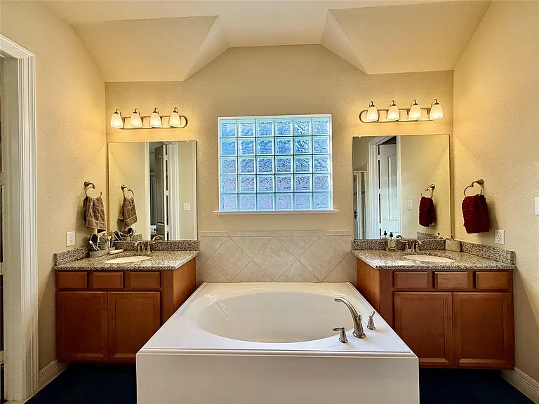 5102 Ava Meadows Ln — Photo 13