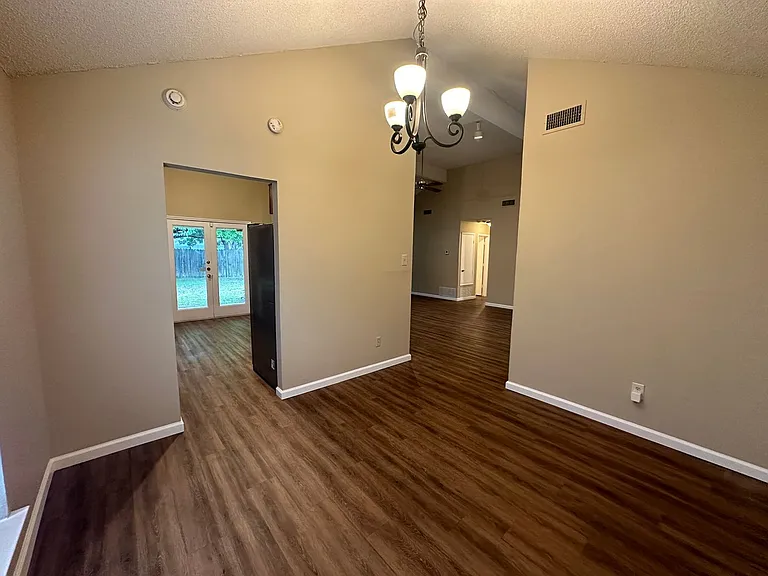 6416 Brookhaven Trl — Photo 9