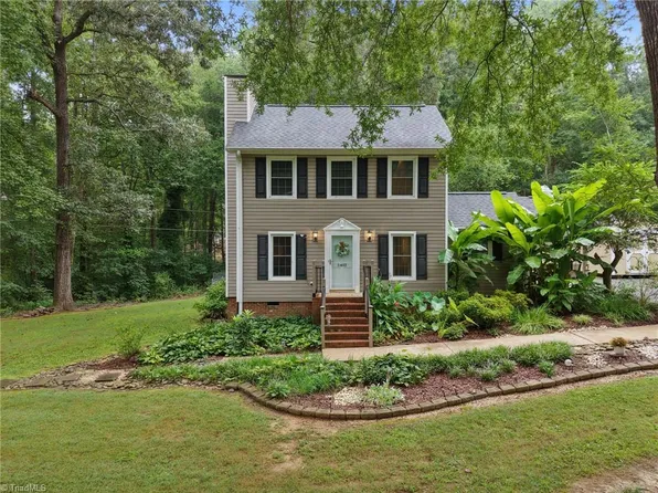 5403 Newland Dr, Julian, NC 27283