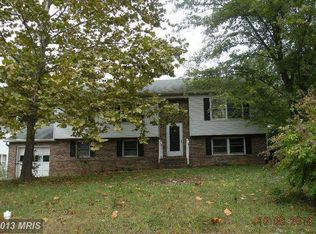 60 Briarwood Dr, Fredericksburg, VA 22405