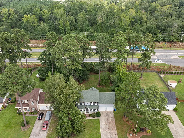 8318 Umstead Rd — Photo 6