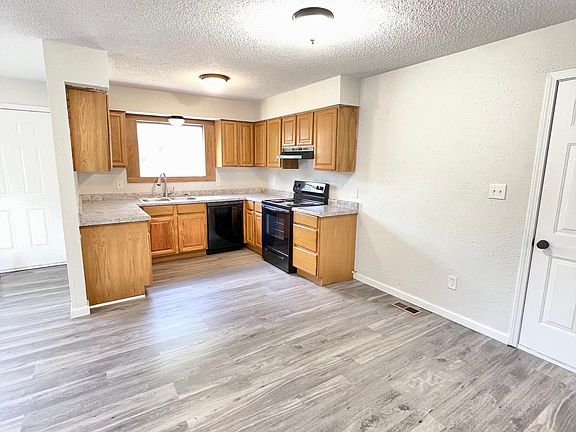 Dining Room into Kitchen