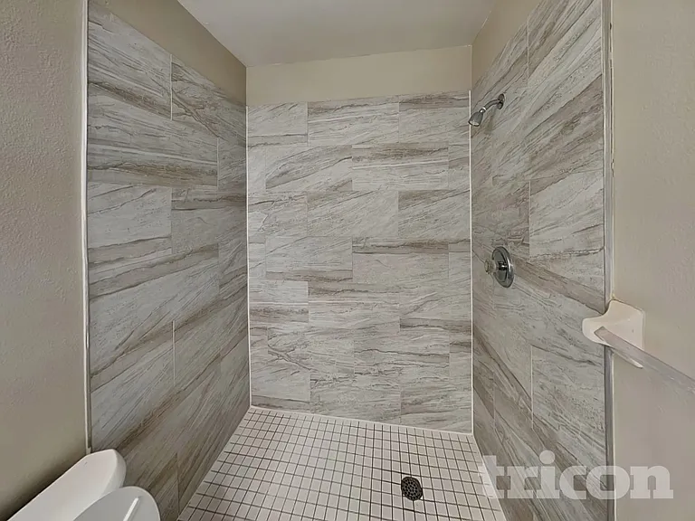 508 Cedar Grove Dr — Photo 15