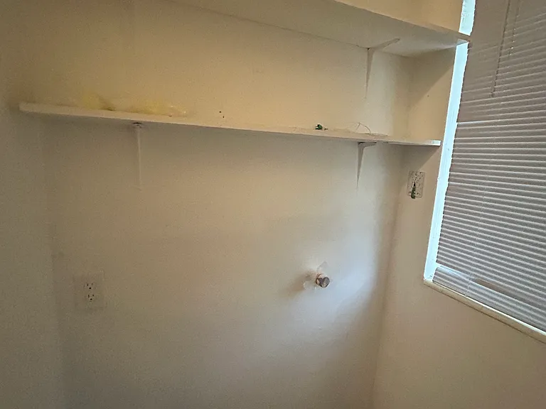 1220 NE 110th Ter #B — Photo 15