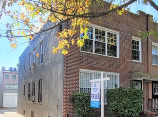 2227 23rd St, Long Island City, NY 11105