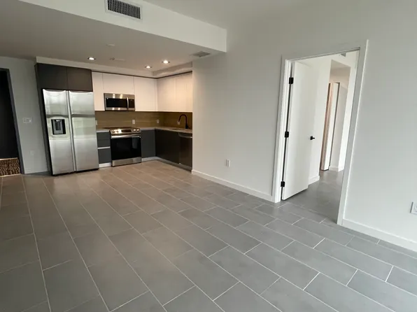 108 NW 27th St, Miami, FL