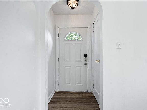2nd image of 48 Rosemere Ave