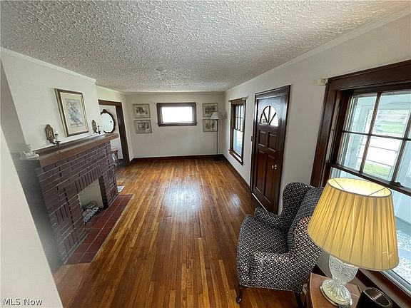 5th image of 22461 Beckford Ave