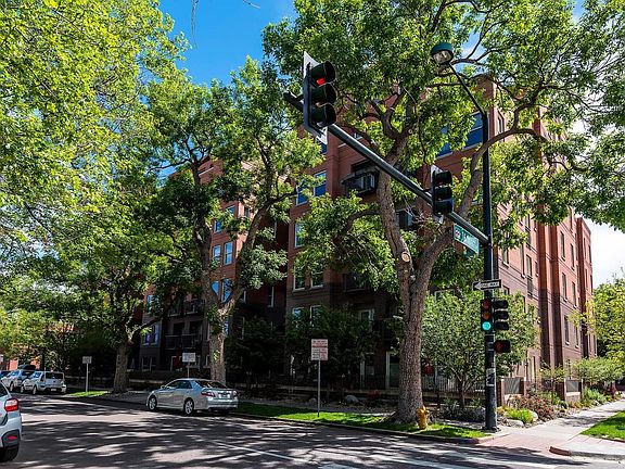 5th image of 1630 N Clarkson St APT 506