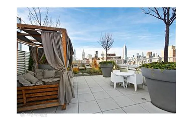 Rented by Douglas Elliman | media 32