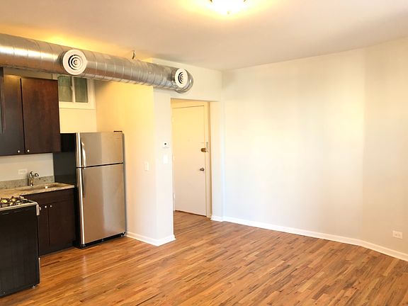 5th image of 7606 N Paulina St APT 206