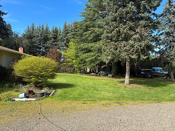 5th image of 4715 Wallace Rd NW