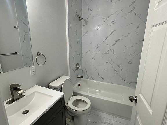 2nd image of 3202 Brereton St APT 3