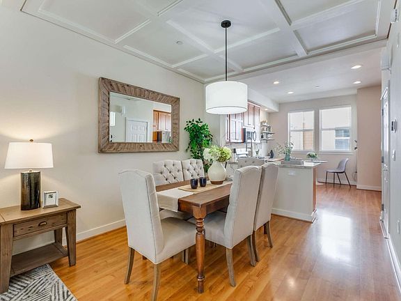 5th image of 261 Cahill Park Dr