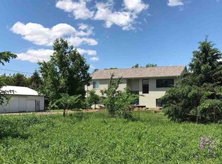 2563 130th St, Sumner, IA 50674