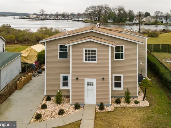 7803 Fairgreen Rd, Dundalk, MD 21222