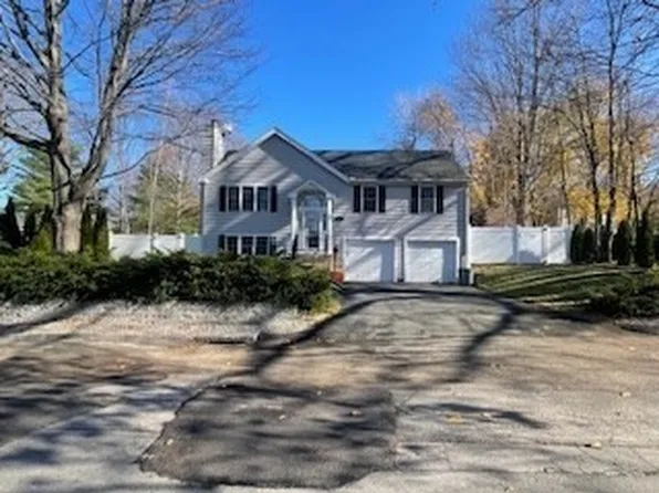 68 Wyola Dr, Worcester, MA 01603