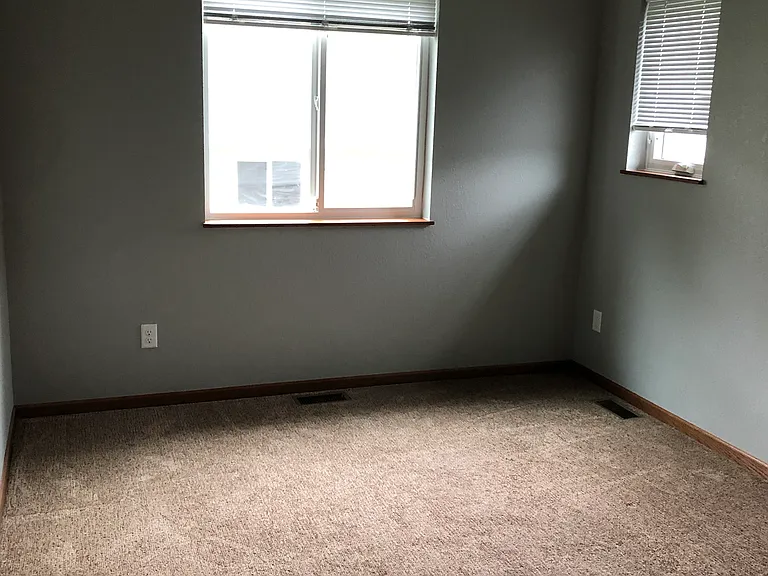 358 Sisters Ct — Photo 9