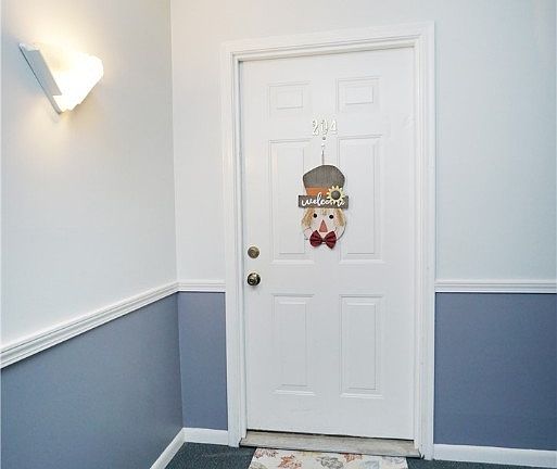 4th image of 4395 N Shore Dr #204