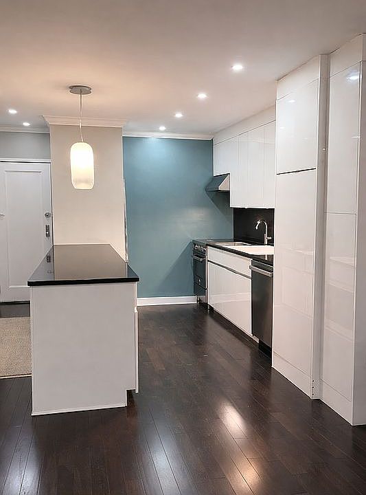 1st image of 319 E 105th St APT 4C