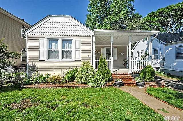 1st image of 312 Maplegrove Ave