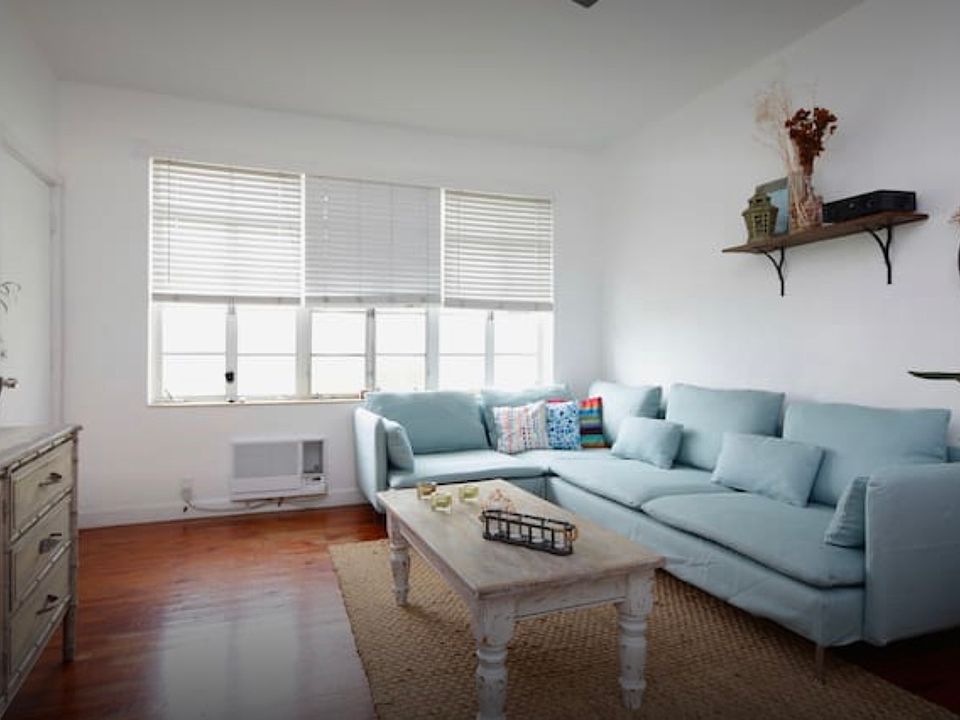 1st image of 610 Michigan Ave #6
