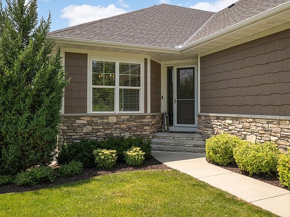 4th image of 17043 Kerrick Ct