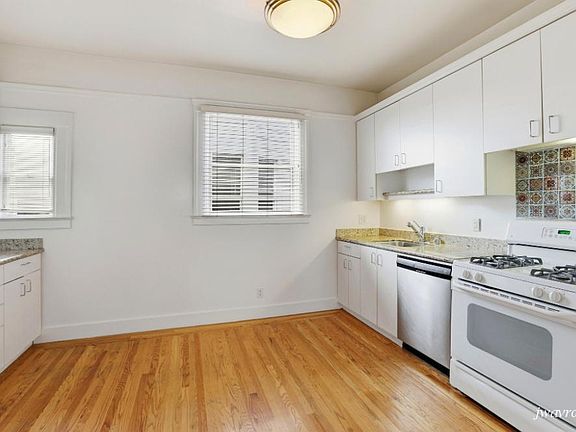 2nd image of 1651 California St #1650-11