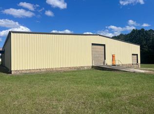 E Palmetto Ave, Varnville, SC 29944